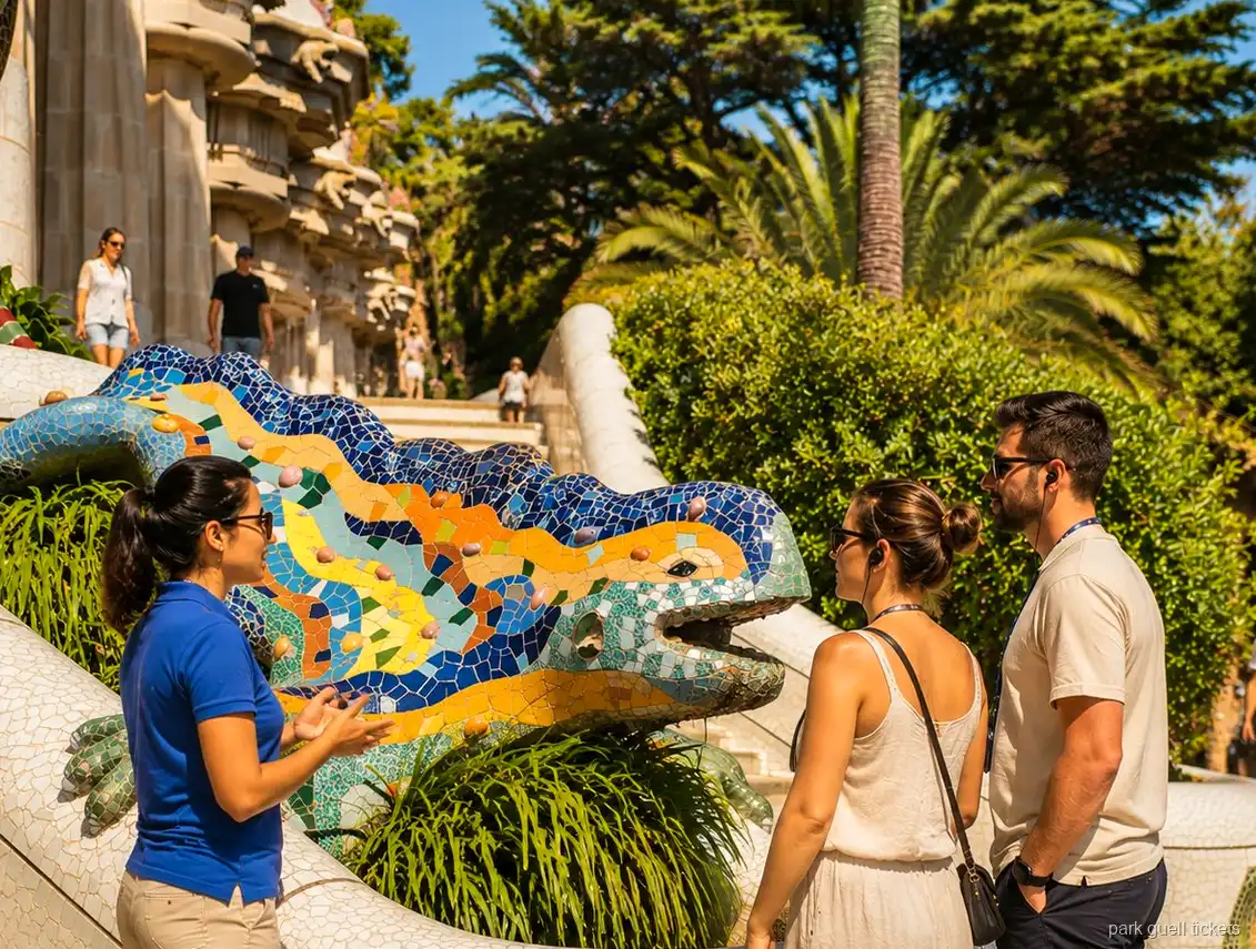 Stenpelarna i Pelarsalen på rutten för den guidade turen i Park Güell